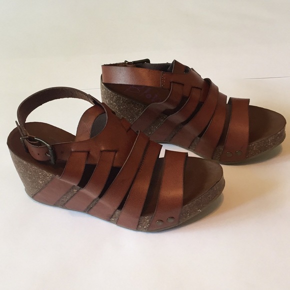 Brand New Dark Brown Wedge Sandals 